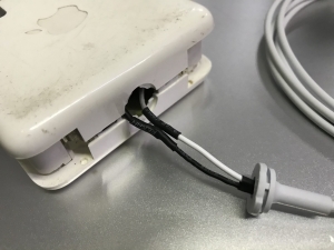 Magsafe - смяна на кабел и избелване на корпуса